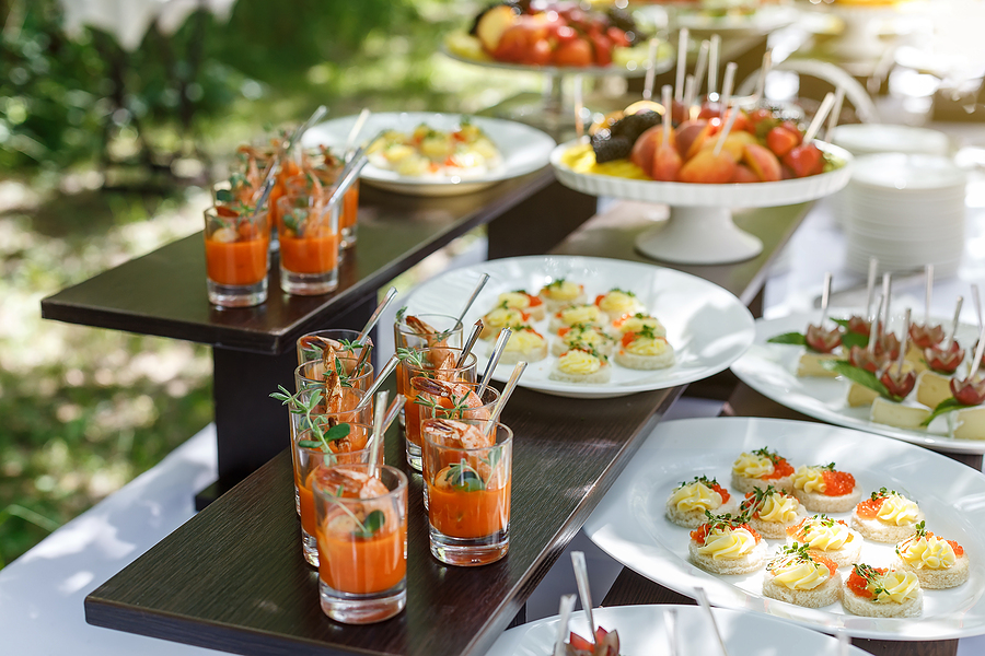Catering Services for Outdoor Events: Tips for Success and Convenience